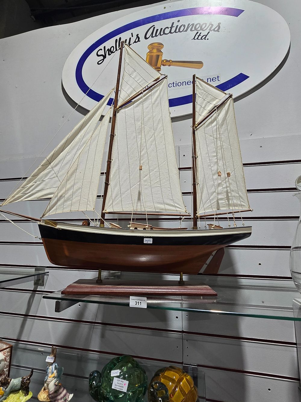 Lot 311: 1 X LARGE WOODEN SANTA MARIA 1492 BOAT...