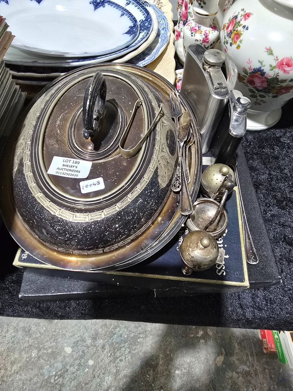 Lot 189: SELECTION OF VARIOUS AGE SILVER PLATED WARE ITEMS