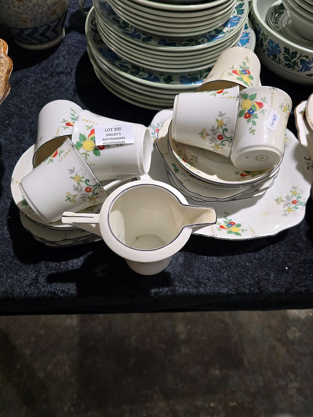 Lot 200: SELECTION OF CZECH PORCELAIN TEA SET ITEMS