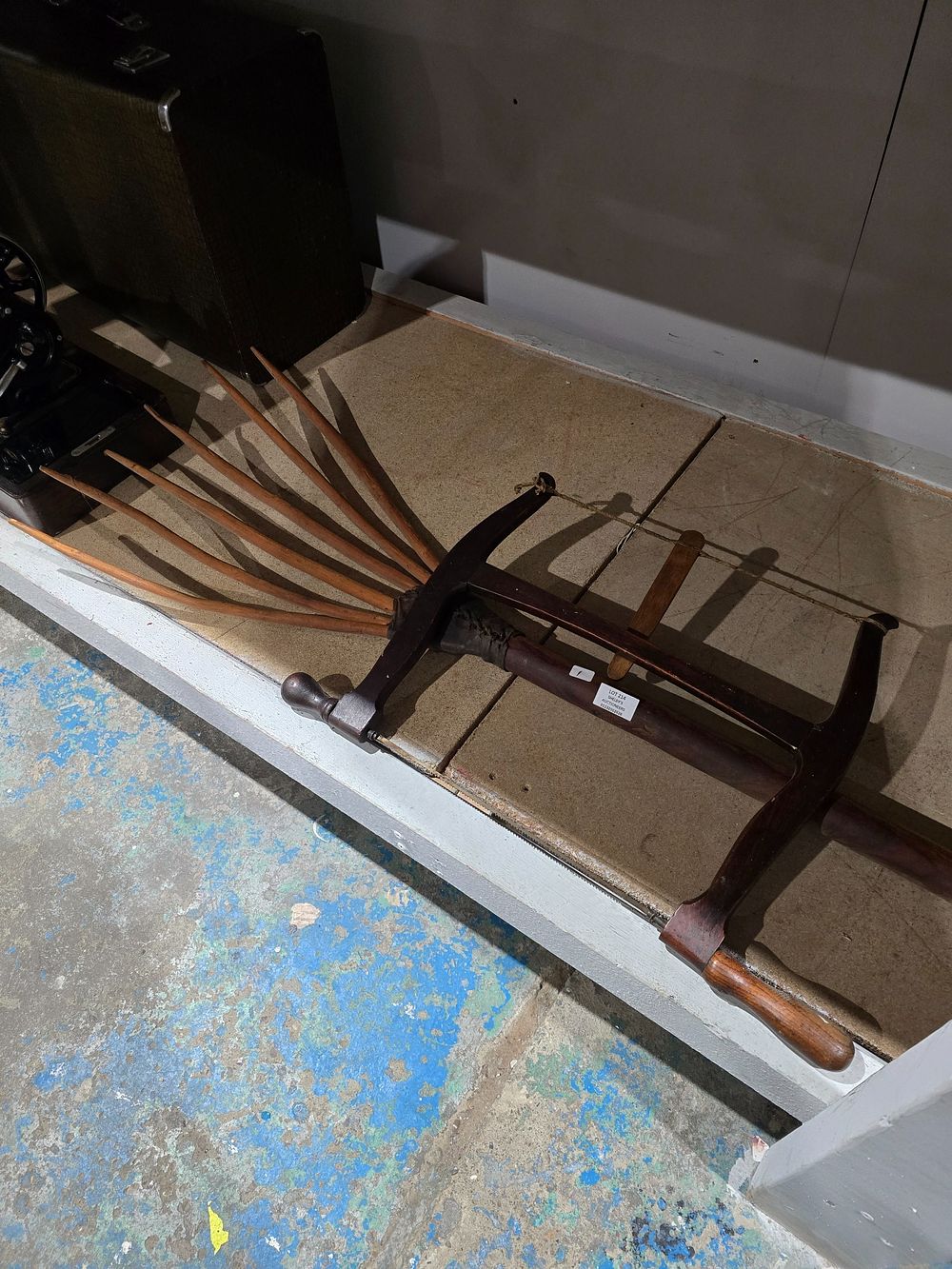 Lot 214: 1 X VICTORIAN HAY FORK WITH VICTORIAN SAW