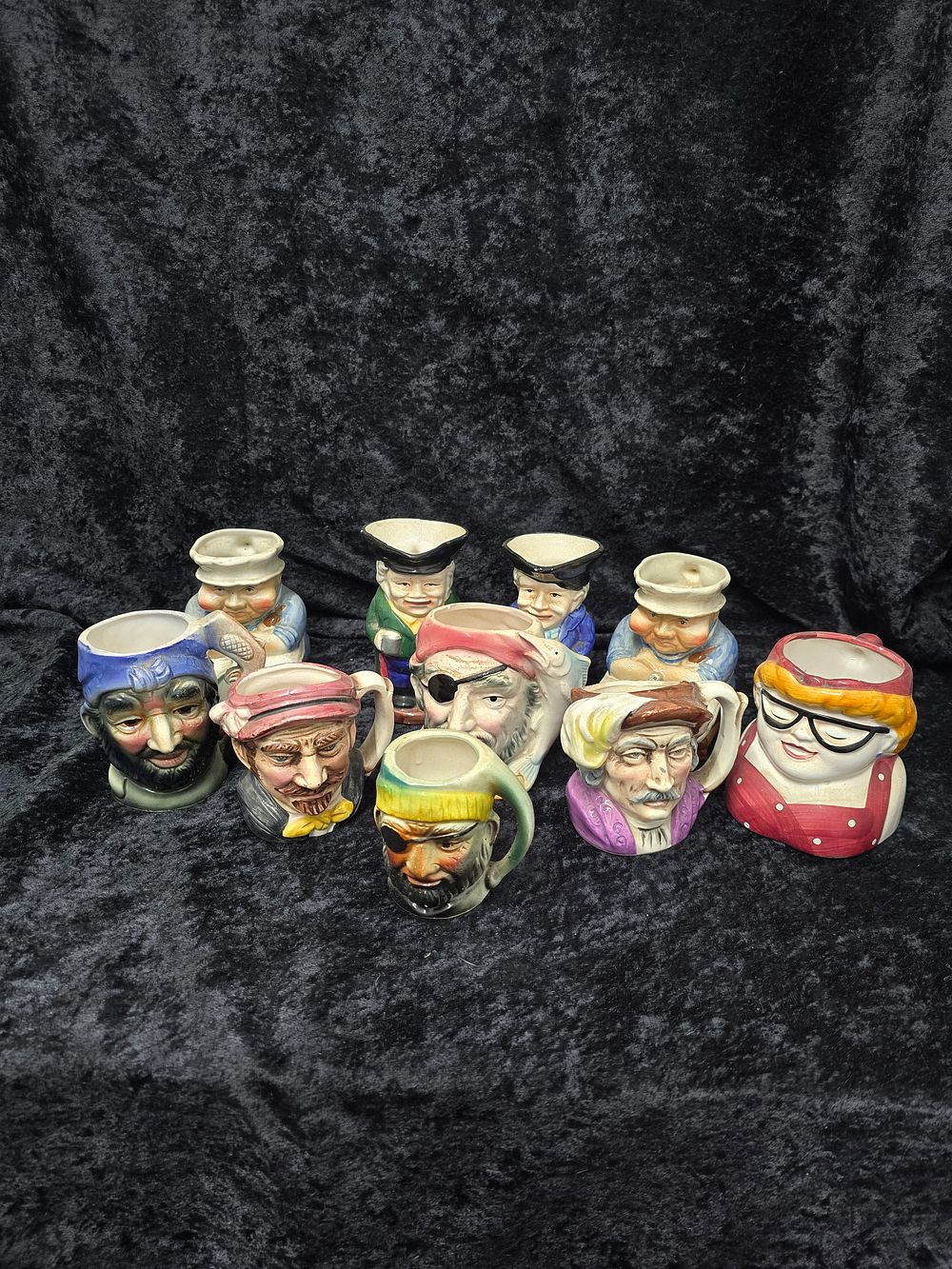 Lot 176: 10 x various toby jugs