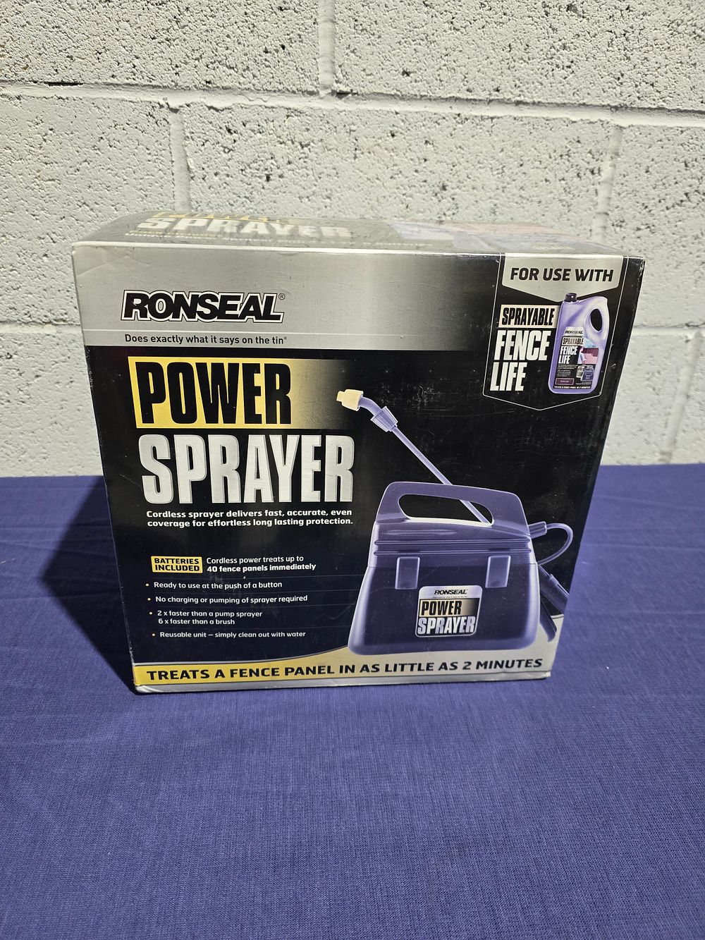 Lot 206: 1 x new in box ronseal power sprayer