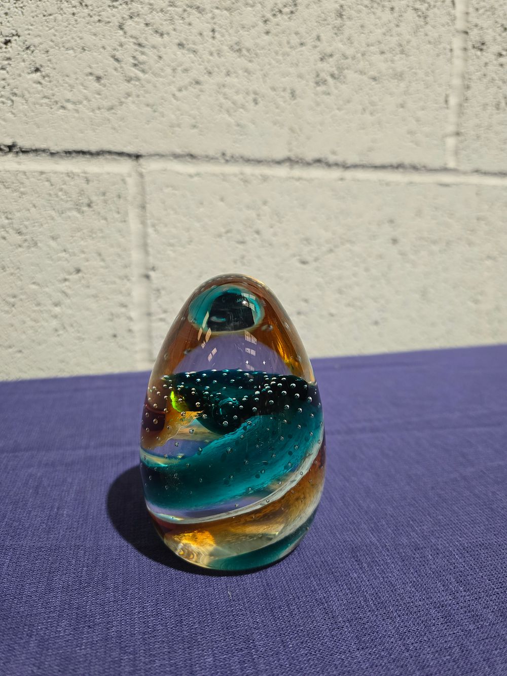 Lot 230: caithness rain dance scotland paperweight