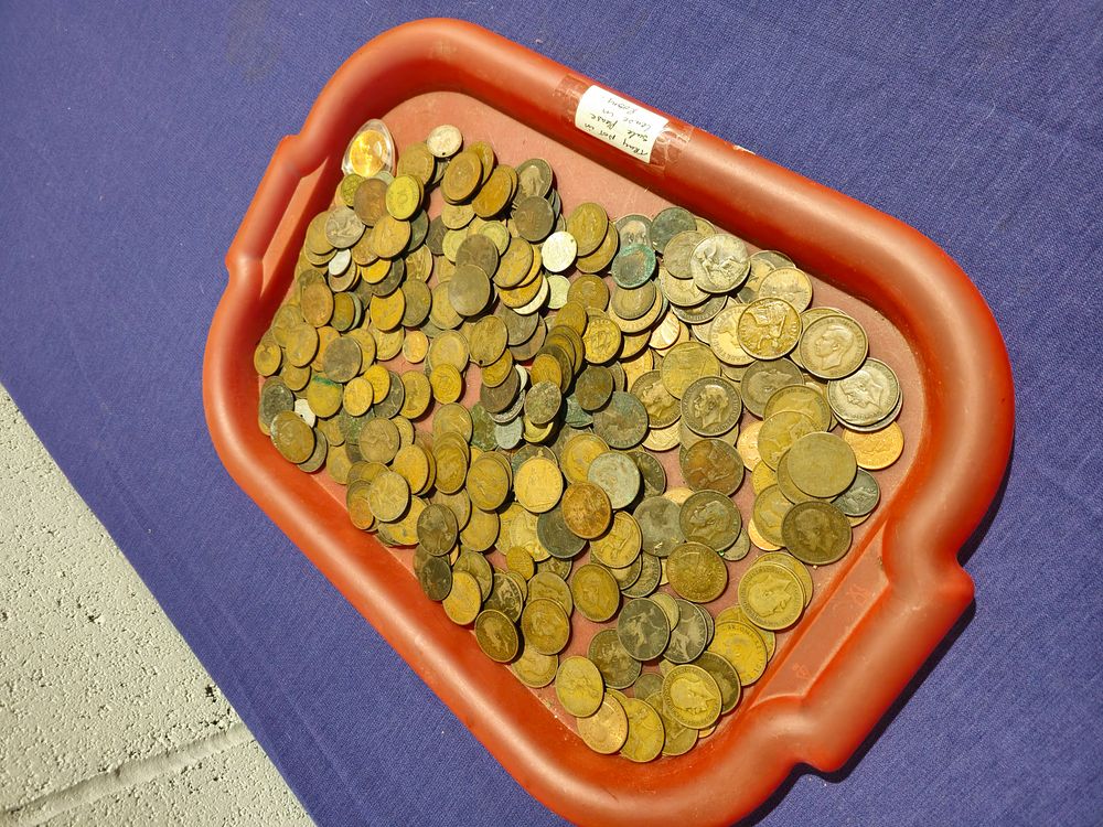 Lot 251: selection of various british old pennies etc