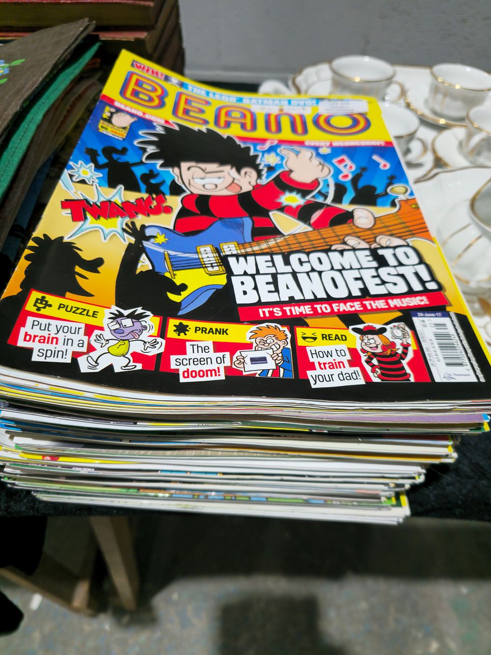 Lot 315: selection of various beano magazines from around 2017