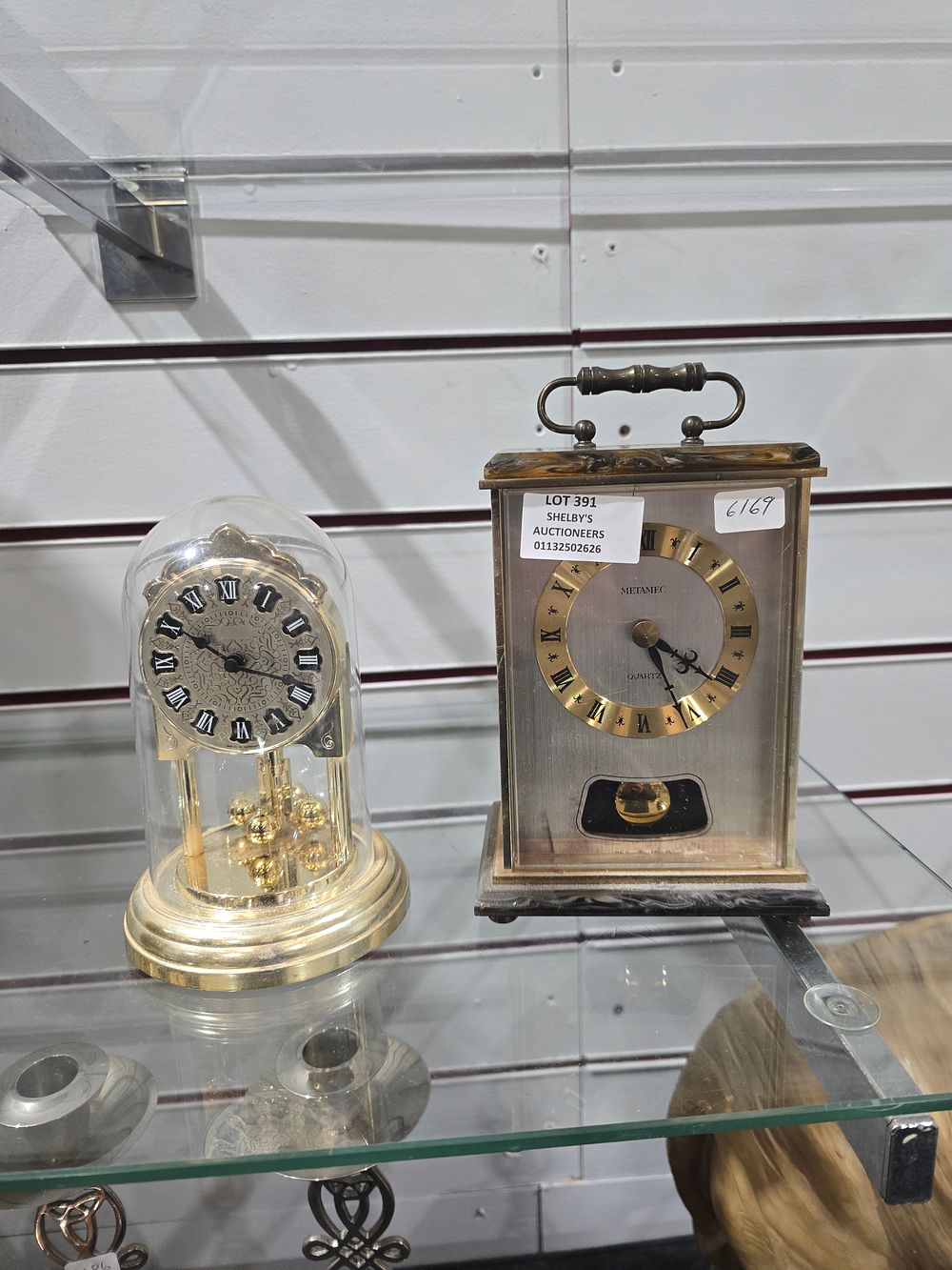 Lot 391: 2 x mantle clocks metamec etc