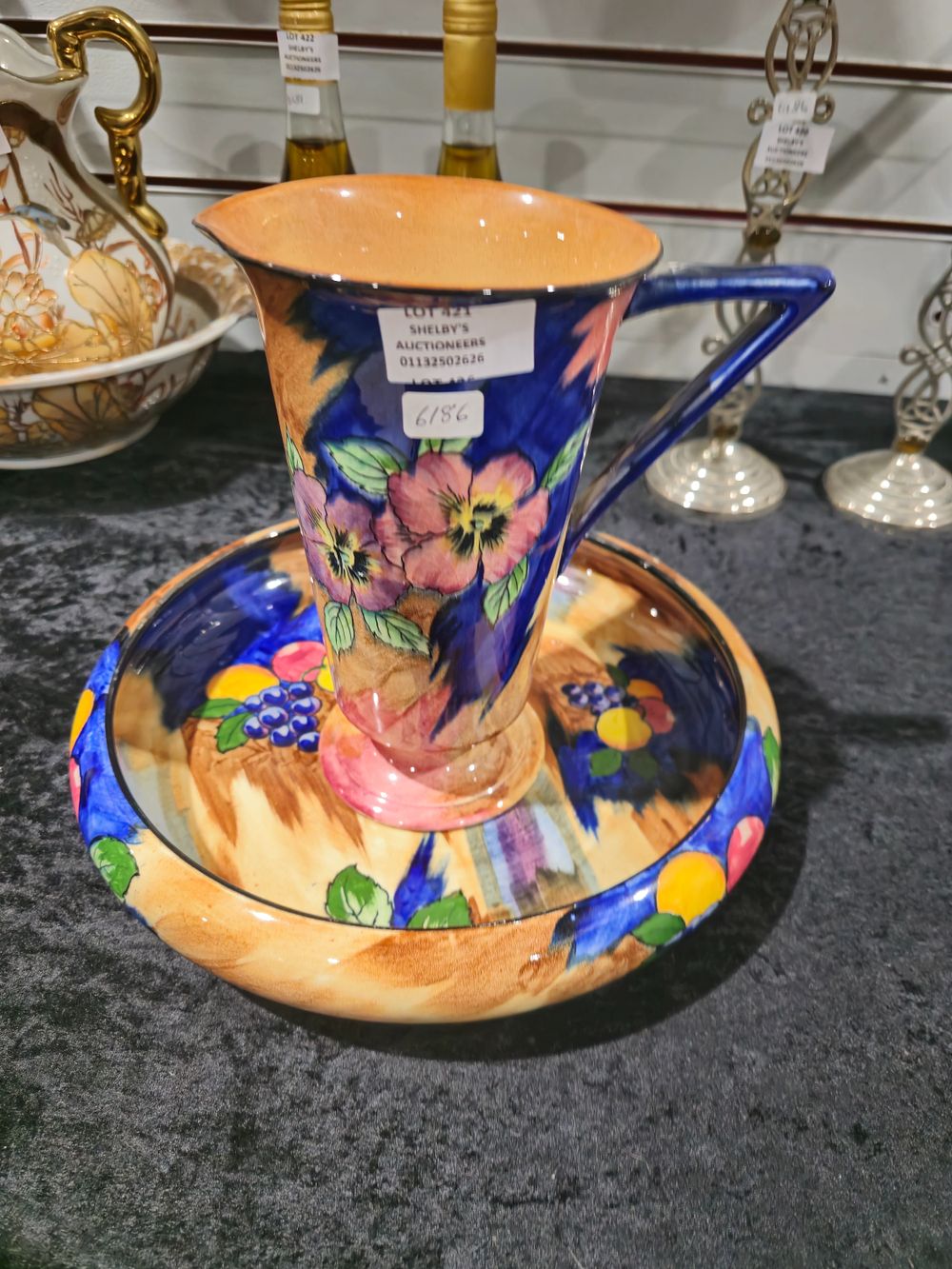Lot 421: 2 x tunstall large pottery ware items bowl and jug autumn pattern