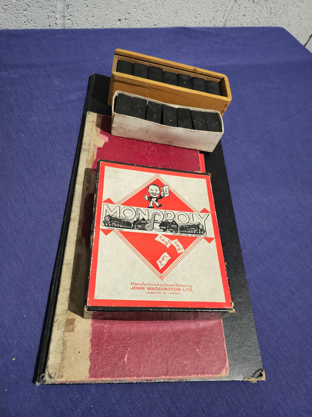 Lot 172: selection of dominoes with games boards