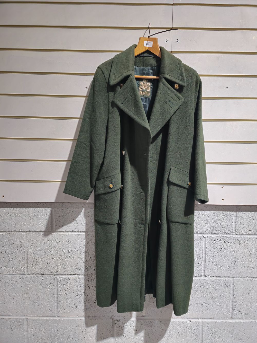 Lot 272: 1 ladies long green mansfield size 14