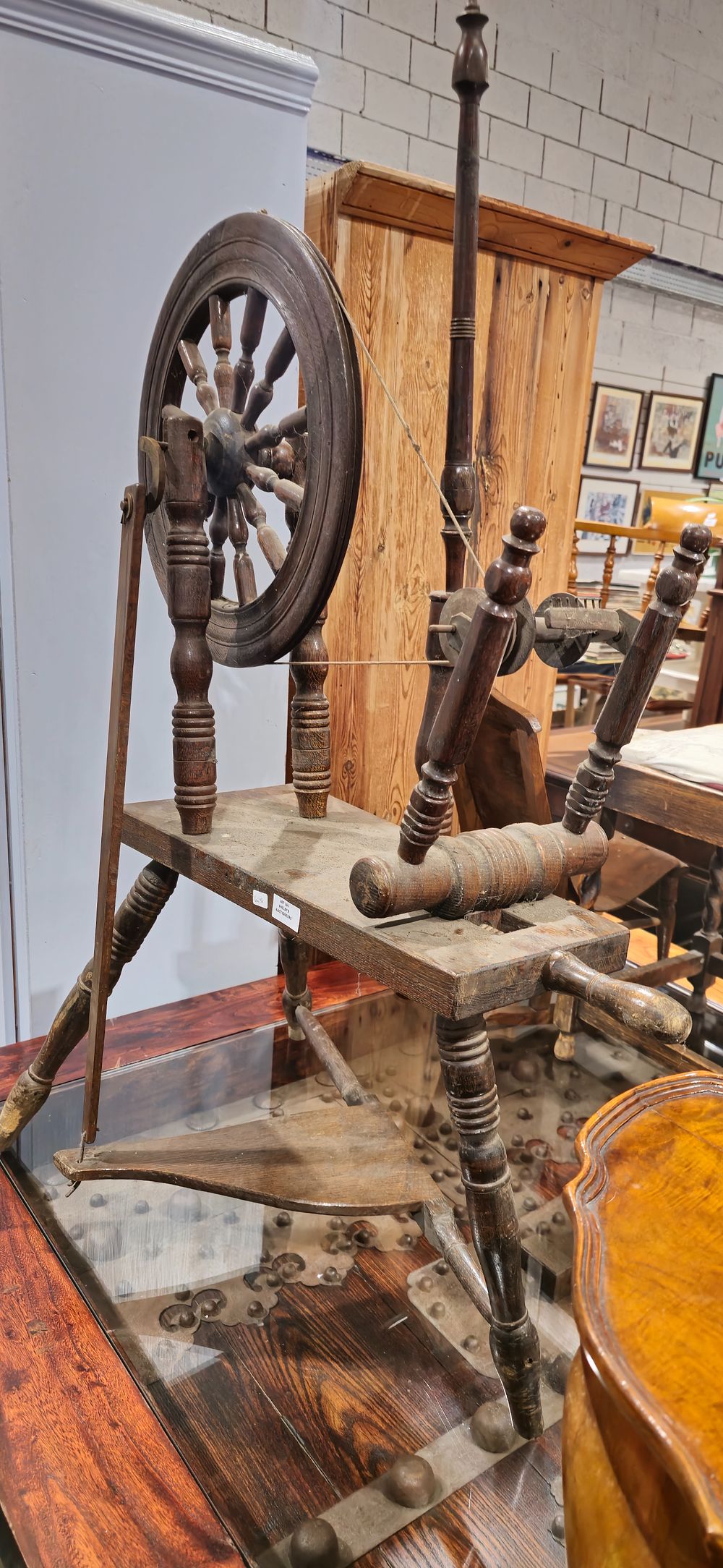 Lot 161: oak spinning wheel