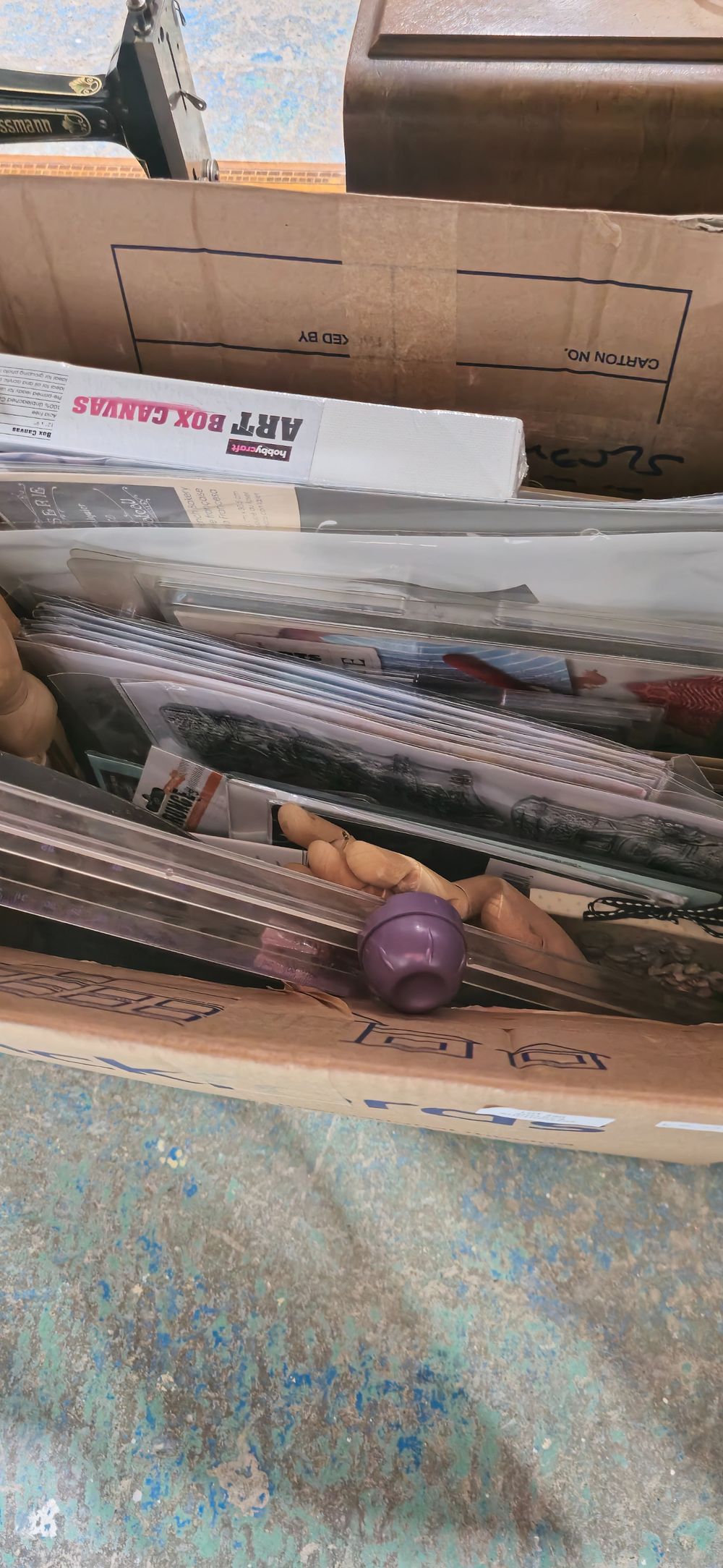 Lot 290: 1 x box containing various crafting print items with wooden figure and hand etc