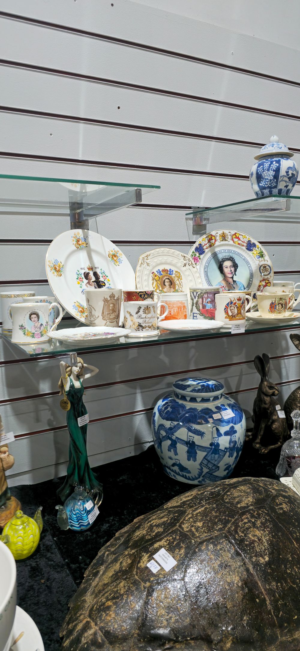 Lot 356: selection of various maker royalty commemorative ware items plates cups etc