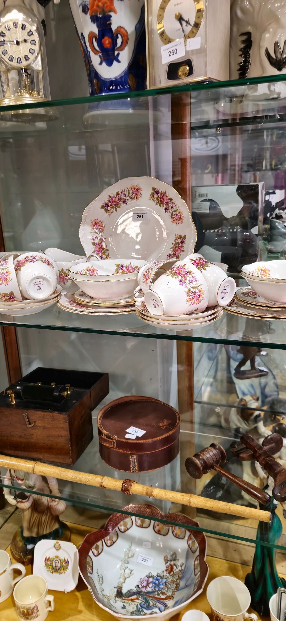 Lot 251: colclough porcelain tea and breakfast set