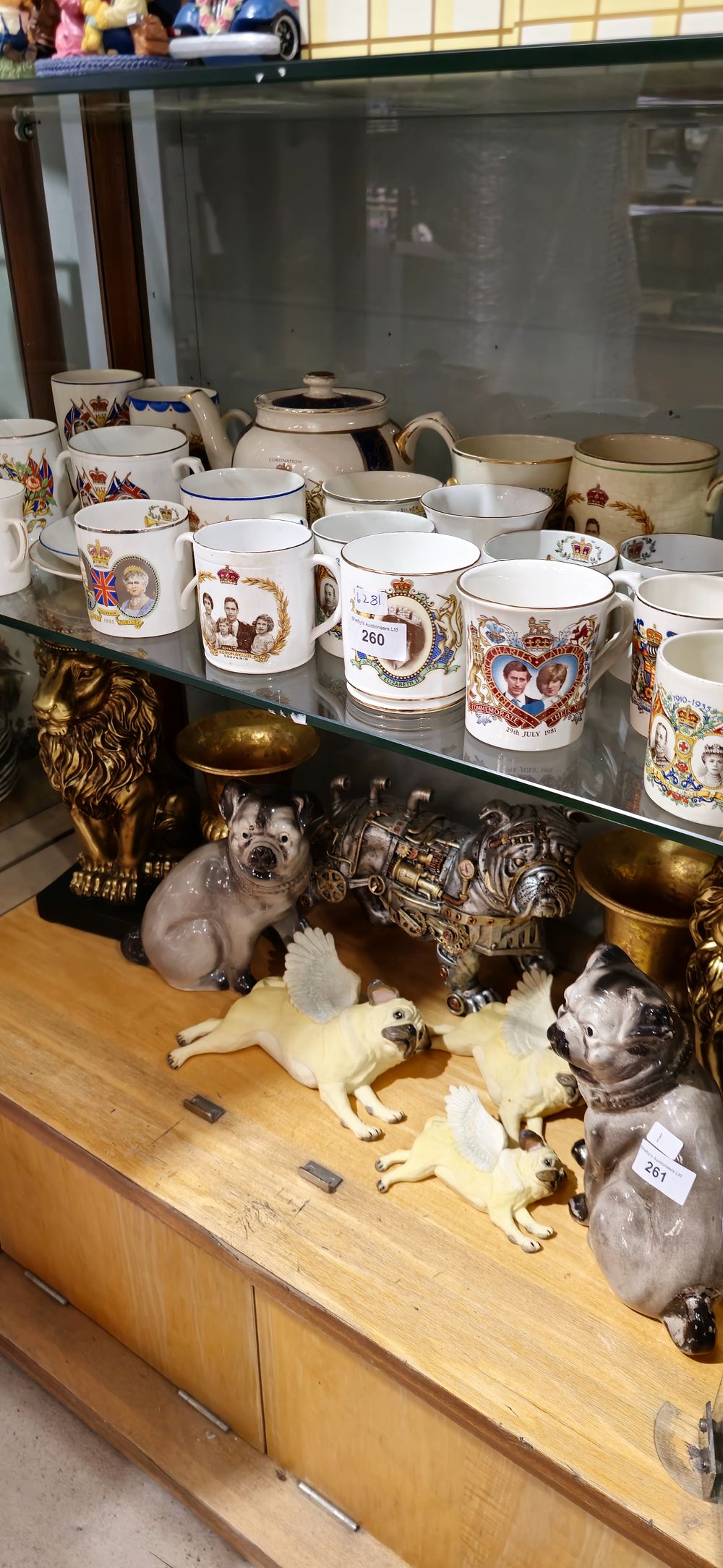 Lot 260: selection of royalty commemorative pottery ware