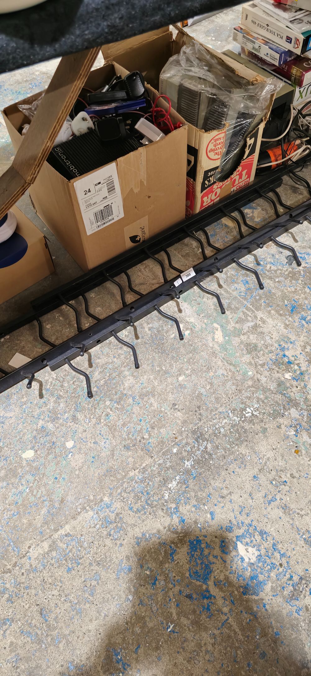 Lot 300: 4 x various metal wall coat hook rails