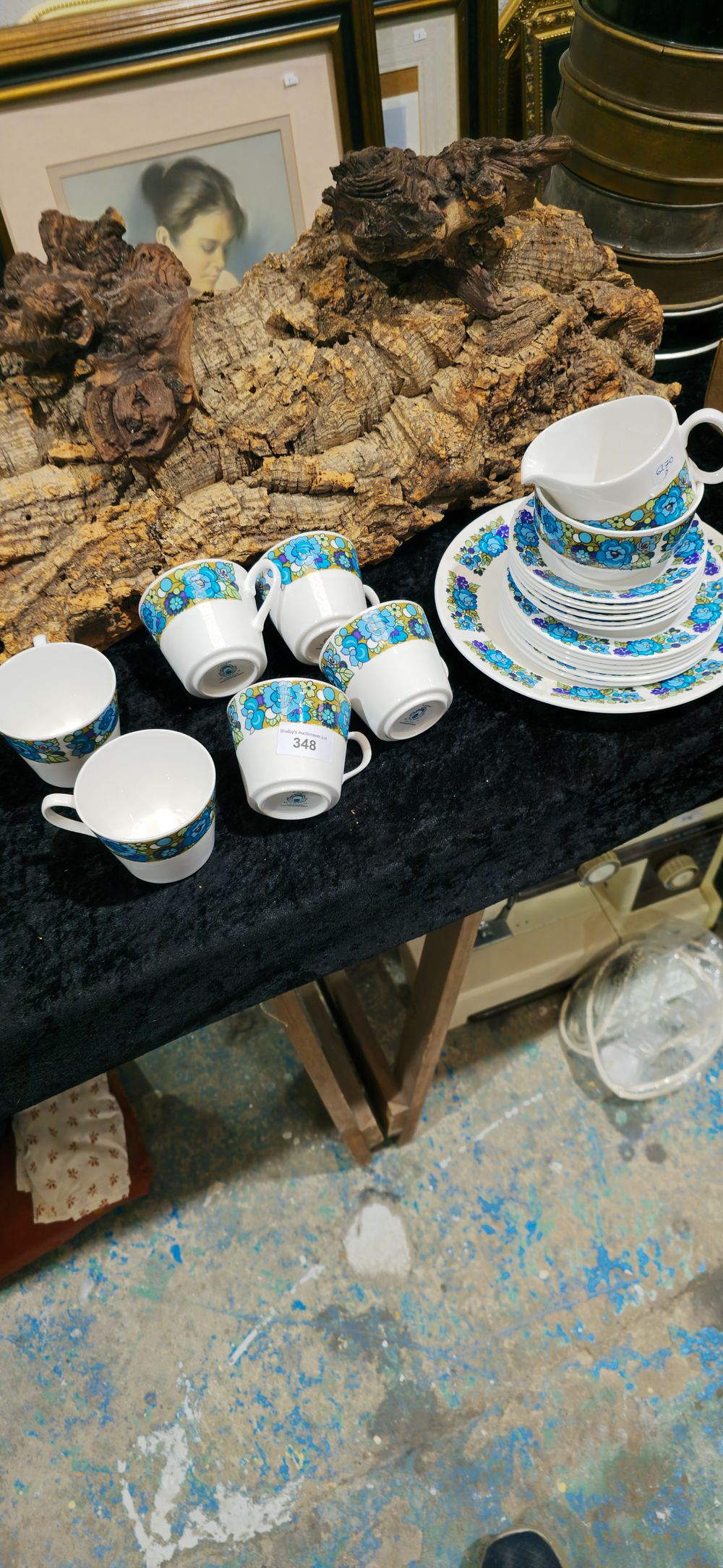Lot 348: selection of ridgeway amanda pattern tea set items