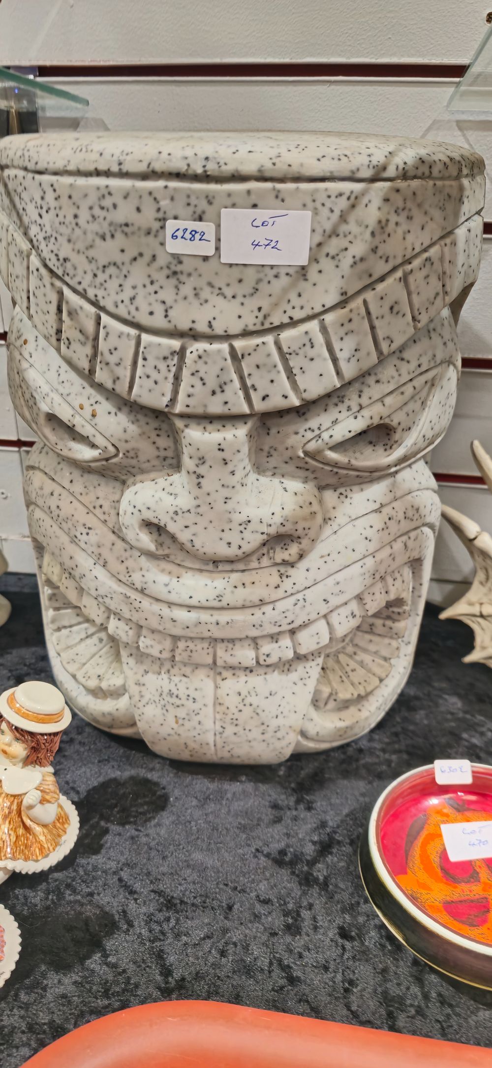 Lot 472: mayan style plastic garden seat