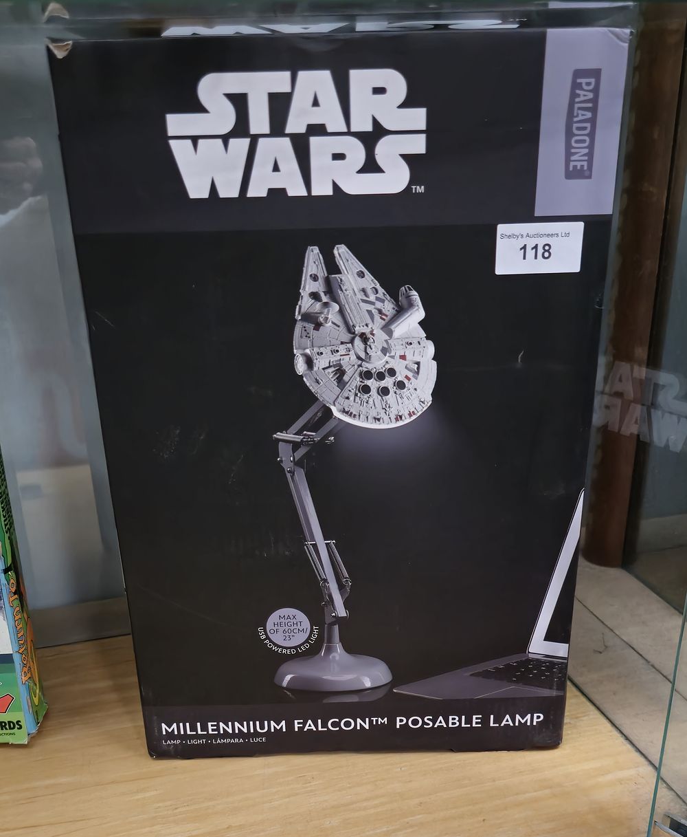 Lot 118: starwars millenium falcon posable lamp complete with box