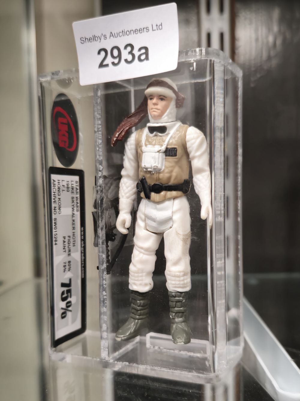 Lot 220: UKG Star Wars graded figure luke skywalker hoth...