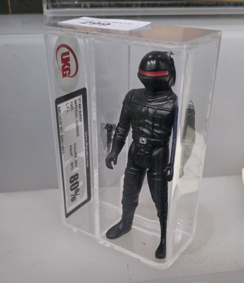 Lot 226: UKG Star Wars graded figure imperial gunner 80%