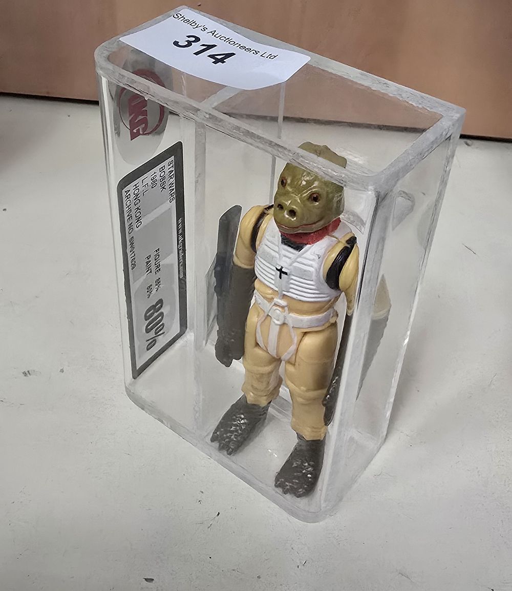 Lot 241: UKG Star Wars graded figure bossk 80%