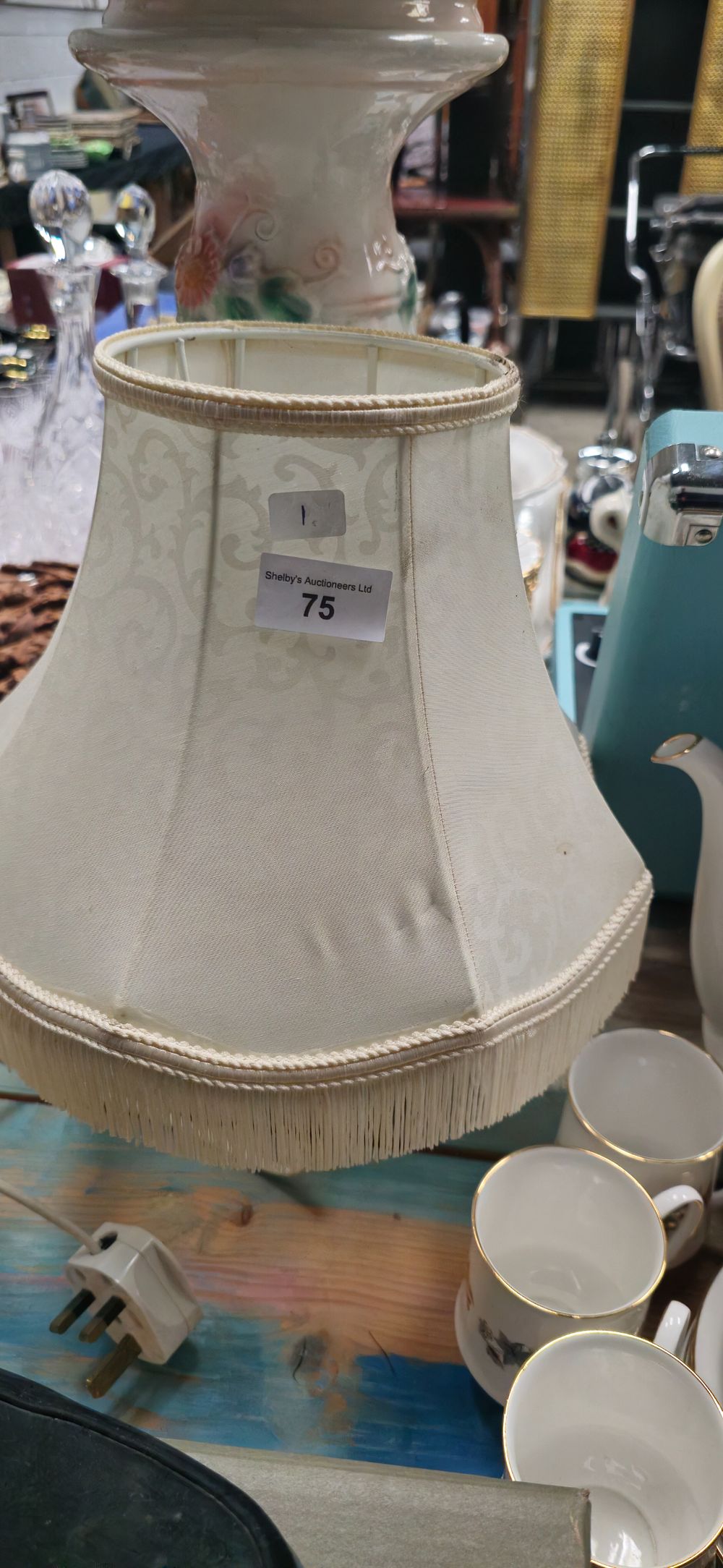 Lot 314: small alabaster table lamp