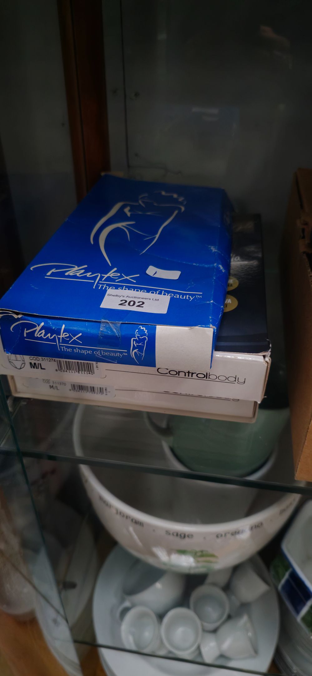 Lot 210: 2 x combat body control slip knickers with playtex control knickers new in package size m/l