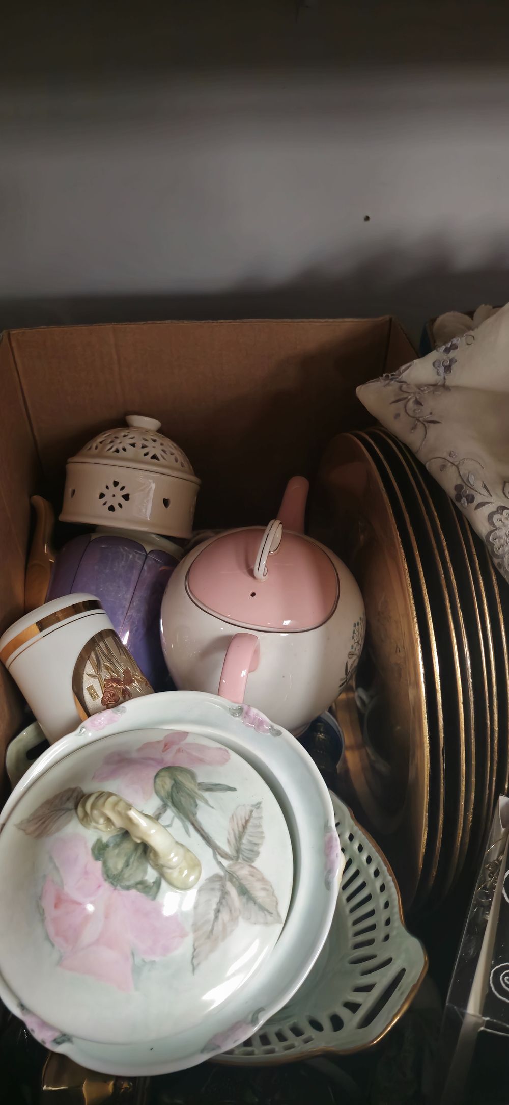 Lot 243: box containing pottery ware items tea pots plates etc