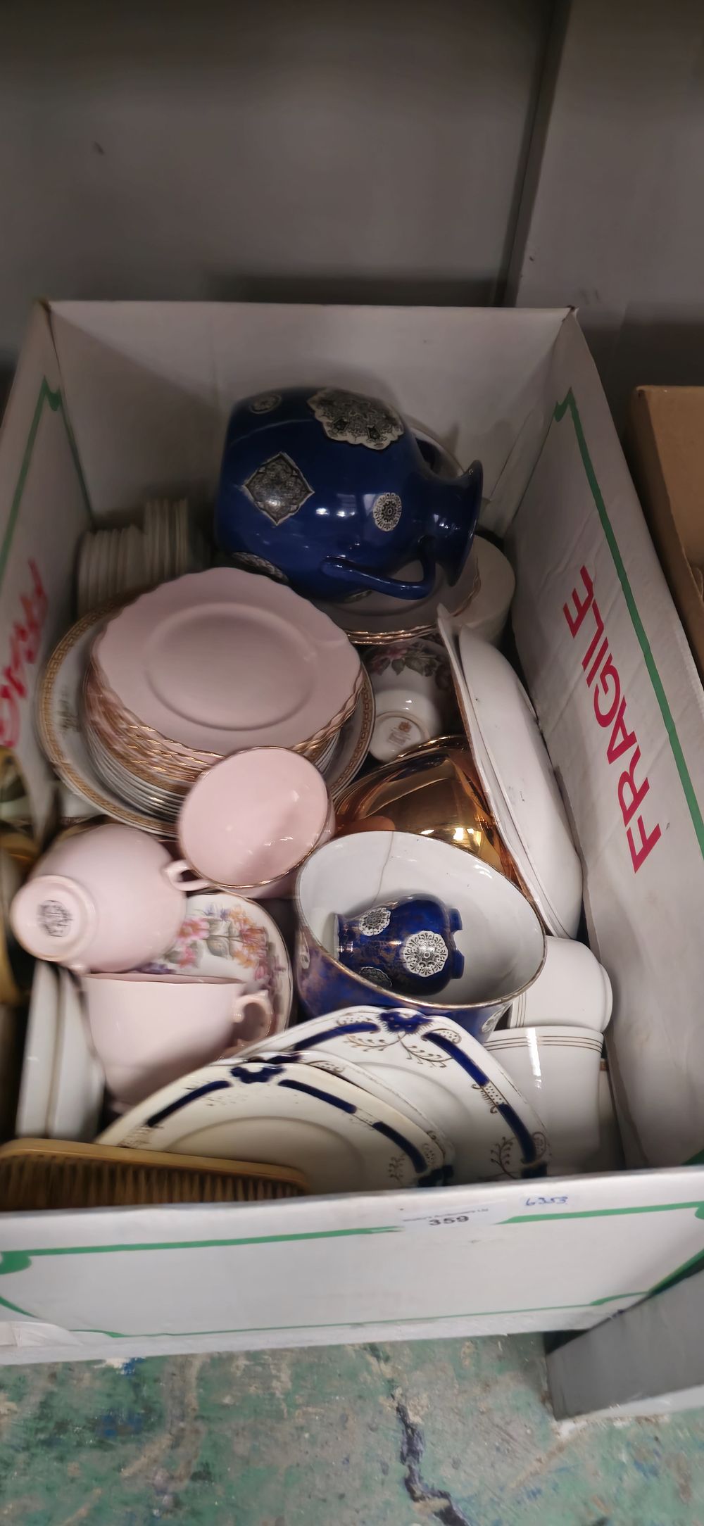 Lot 249: box containing various part tea services royal vale etc