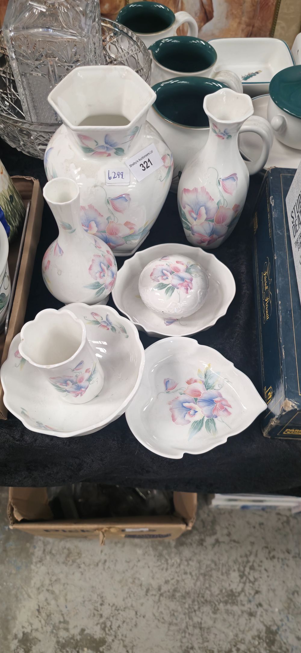 Lot 290: selection of aynsley pottery ware items vases etc