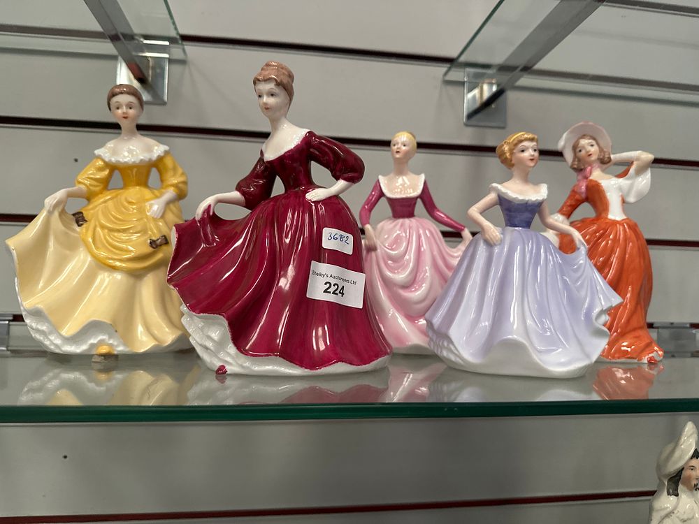 Lot 224: 5 various porcelain lady figurines