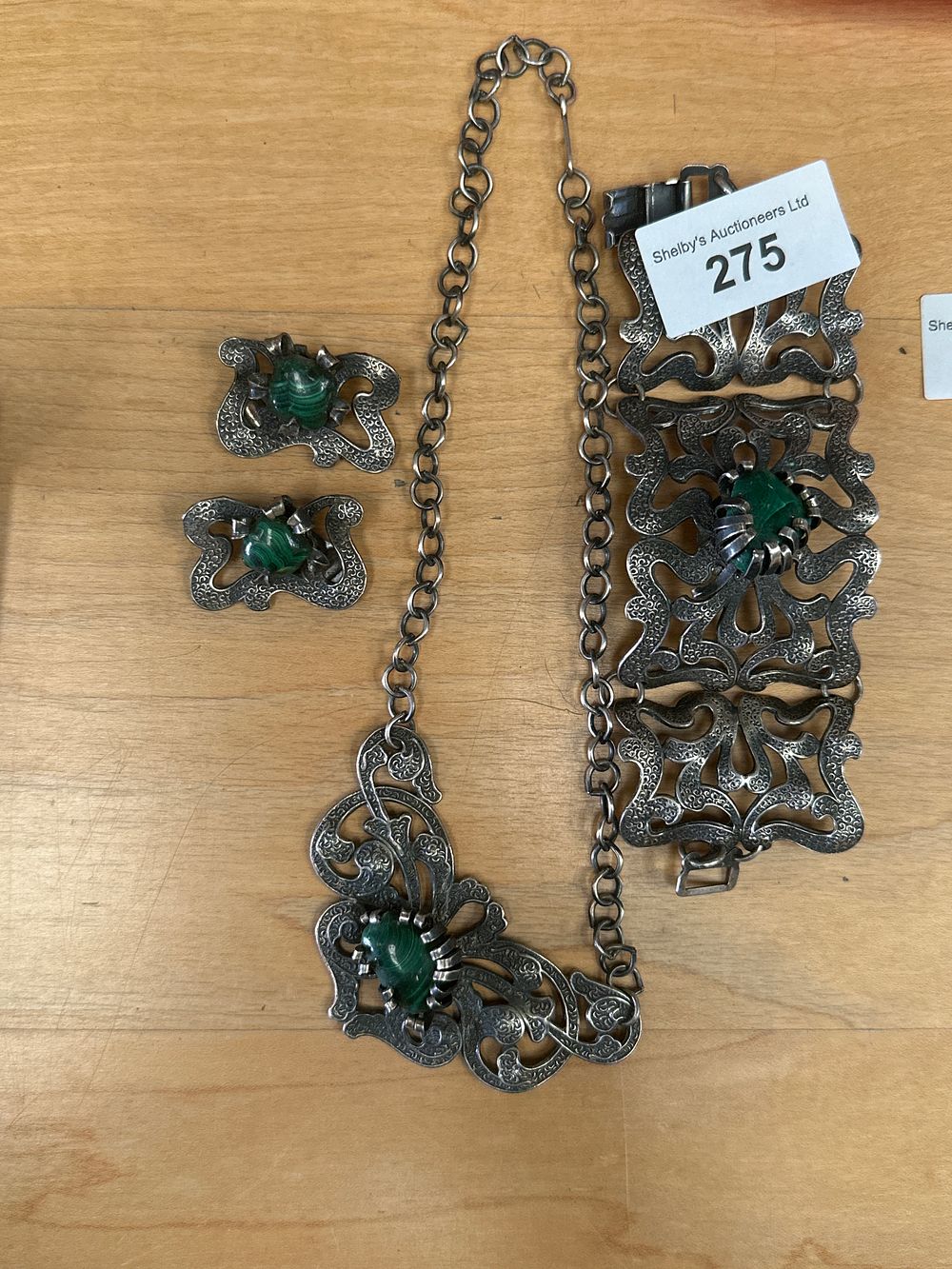 Lot 275: 1970s handmade metal agate inset jewellery