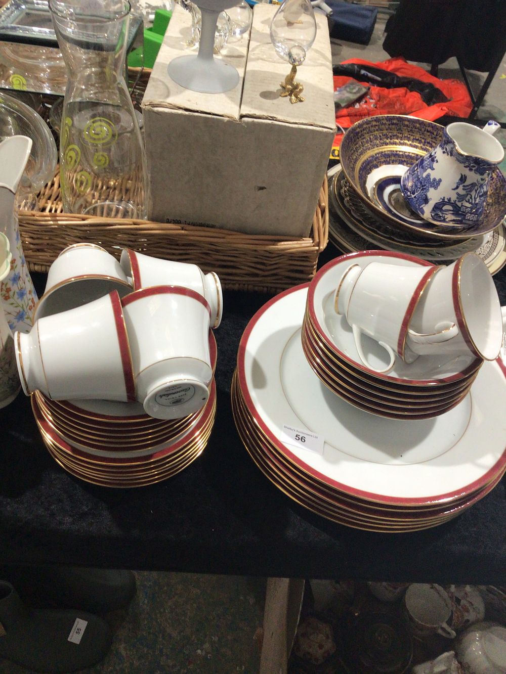 Lot 56: 6 piece setting boots cavendish pattern dinner and...