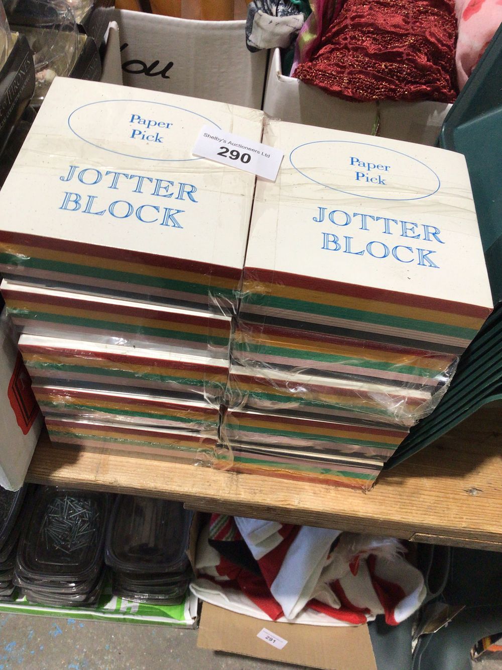 Lot 290: Pack of 10 new large jotter pads