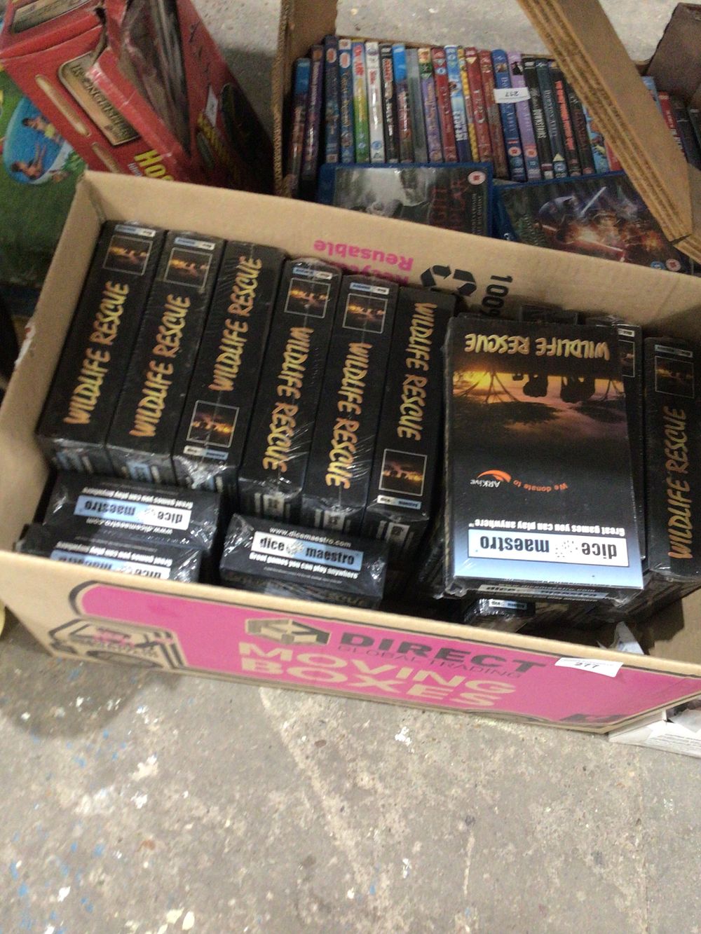 Lot 277: Box containing new in packaging dice maestro wildlife...