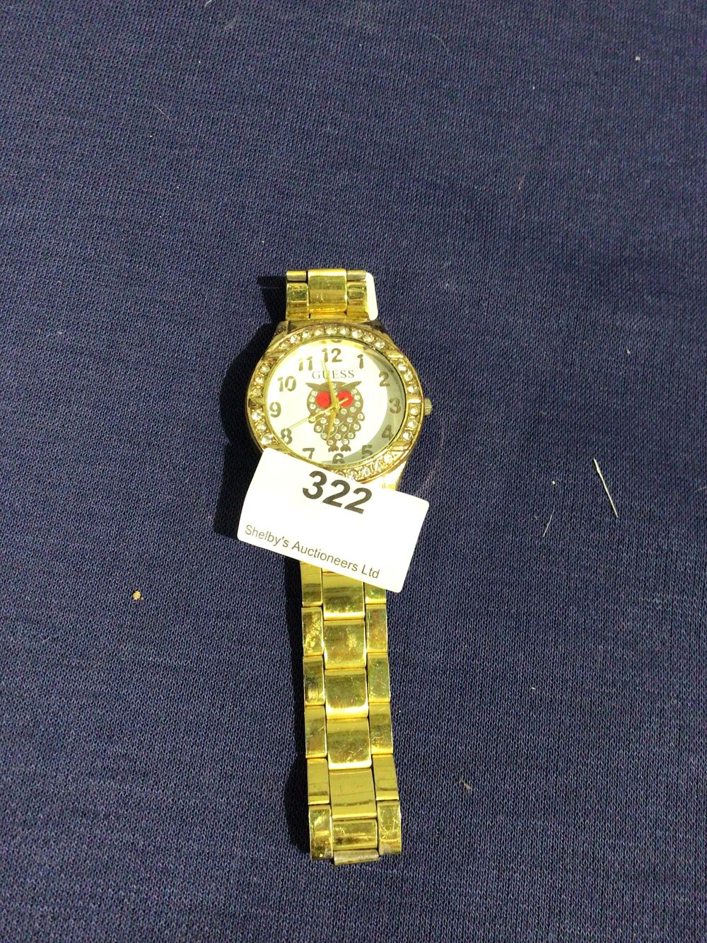 Lot 322: Ladies guess watch