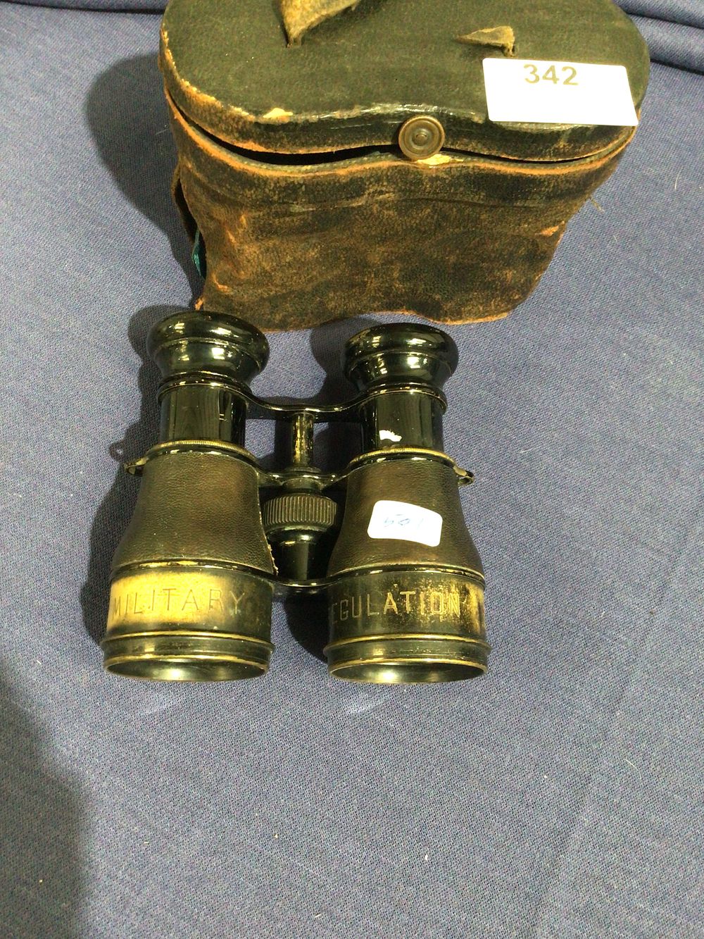 Lot 342: Military regulation binoculars