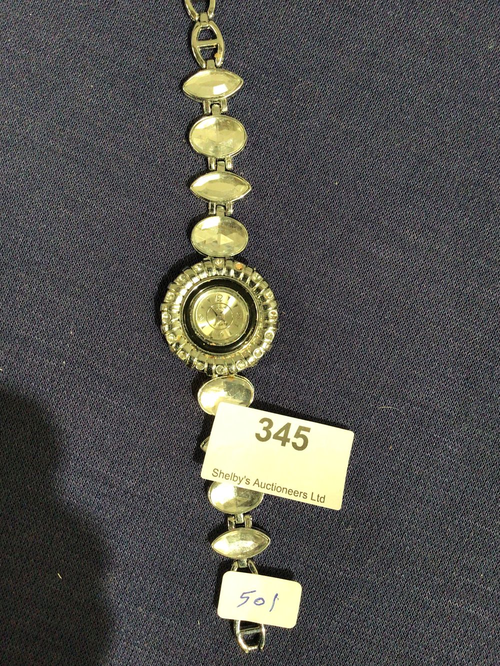 Lot 345: Ladies wrist watch