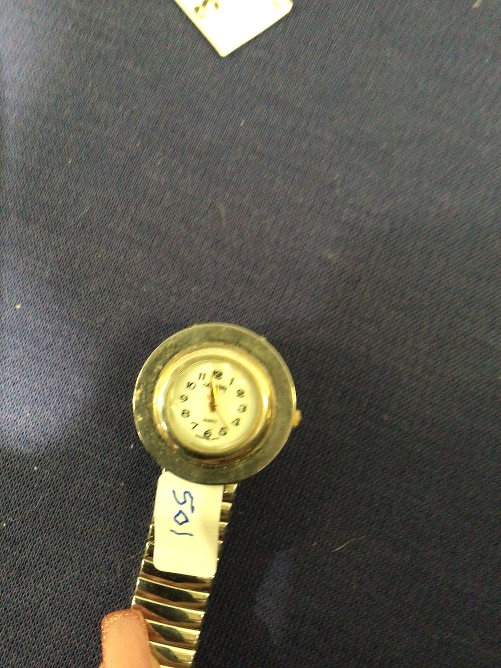 Lot 349: Chantilly ladies wrist watch