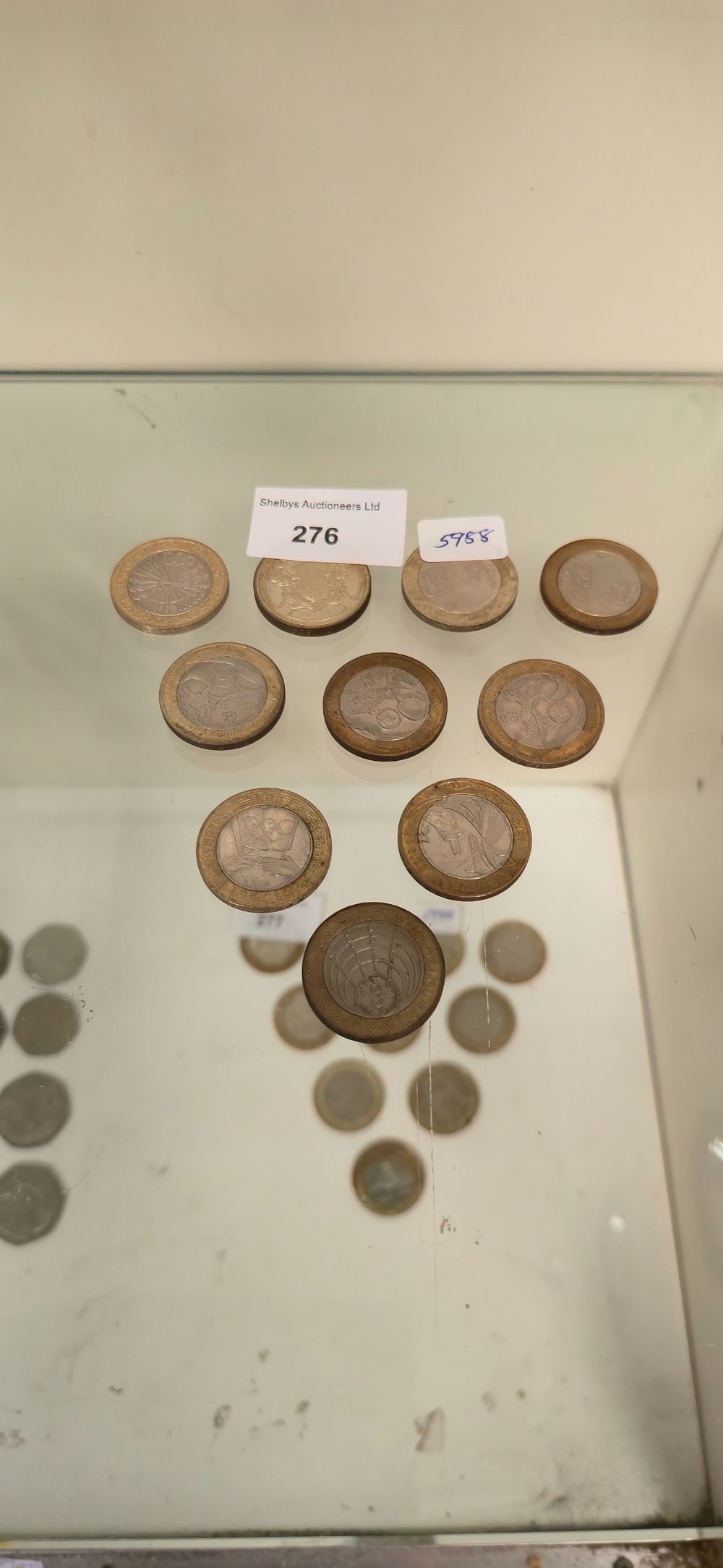 Lot 276: 10. Various collectors £2 coins.