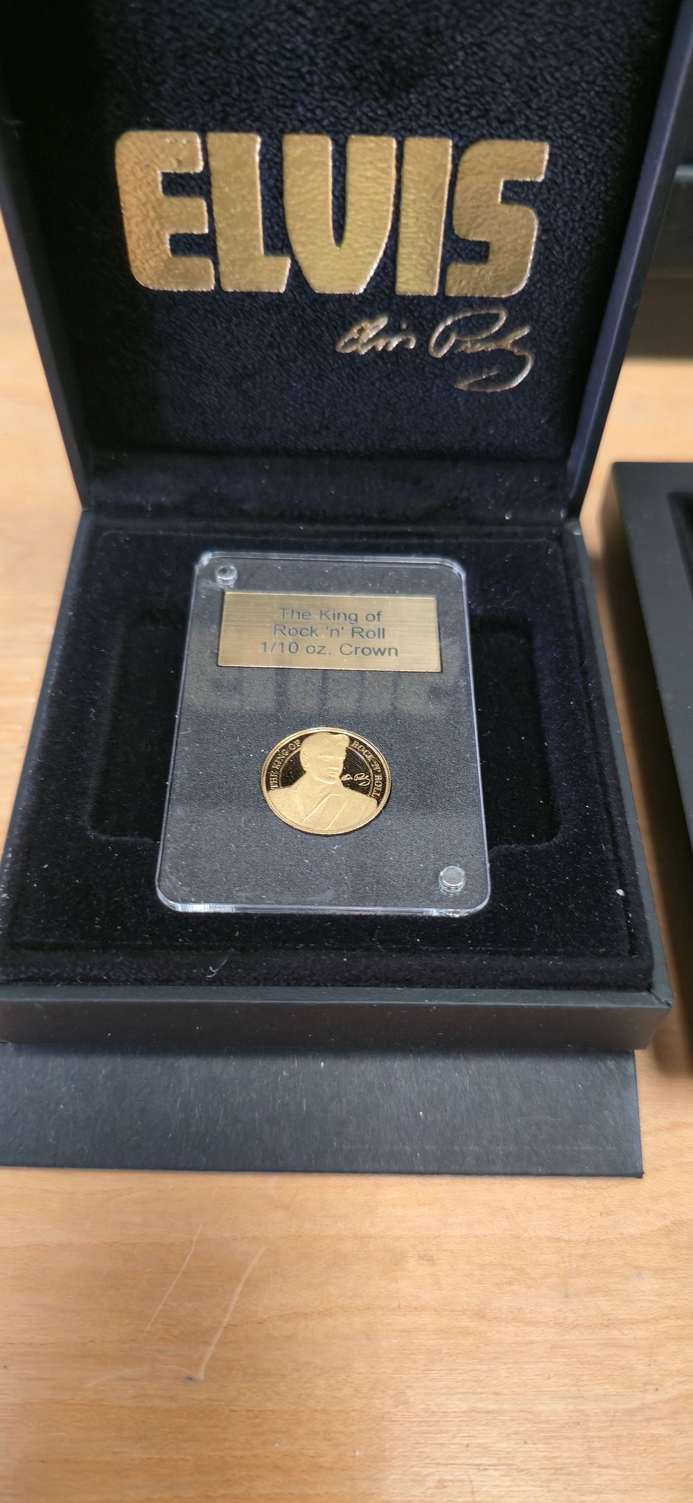 Lot 297: The king of rock ‘n’ roll 1/10 ounce,...