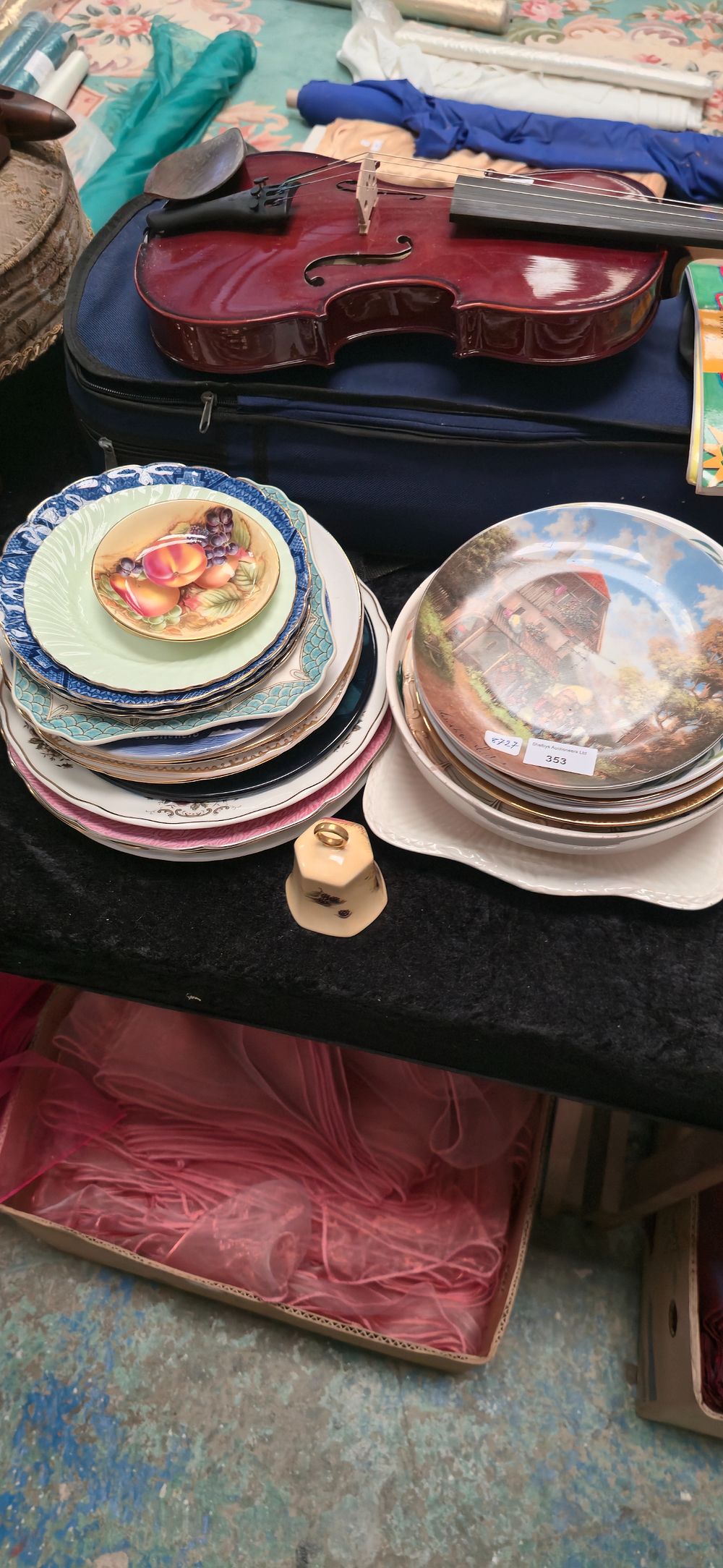 Lot 353: Selection of various Collectors Plates including Australian fine...