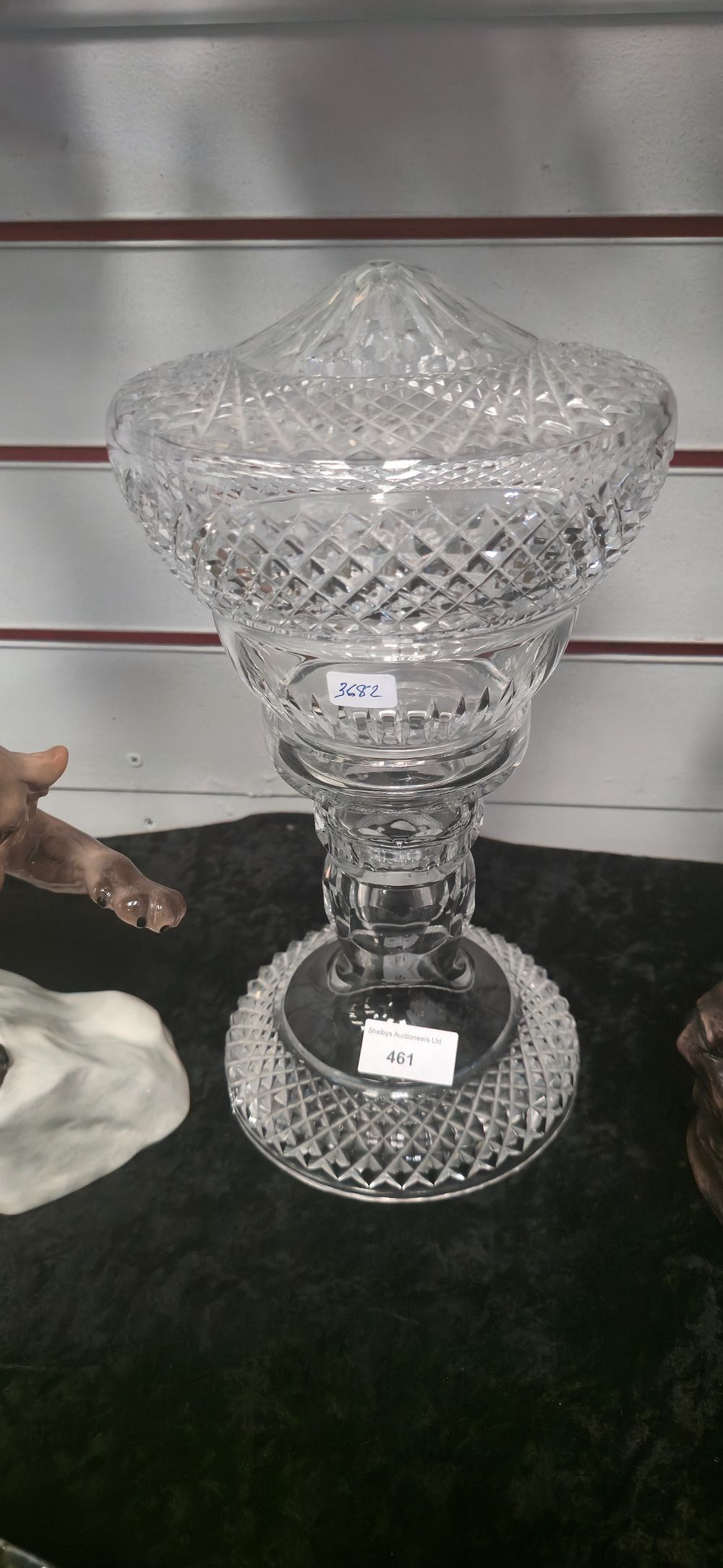 Lot 461: Large mushroom style crystal lamp needs rewire