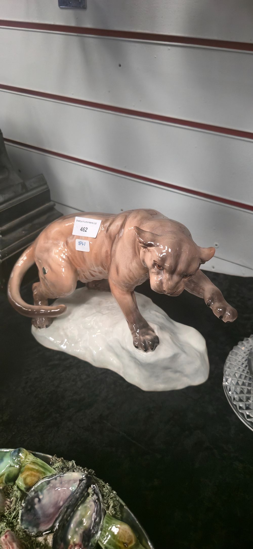 Lot 462: Large Beswick lioness, porcelain figurine