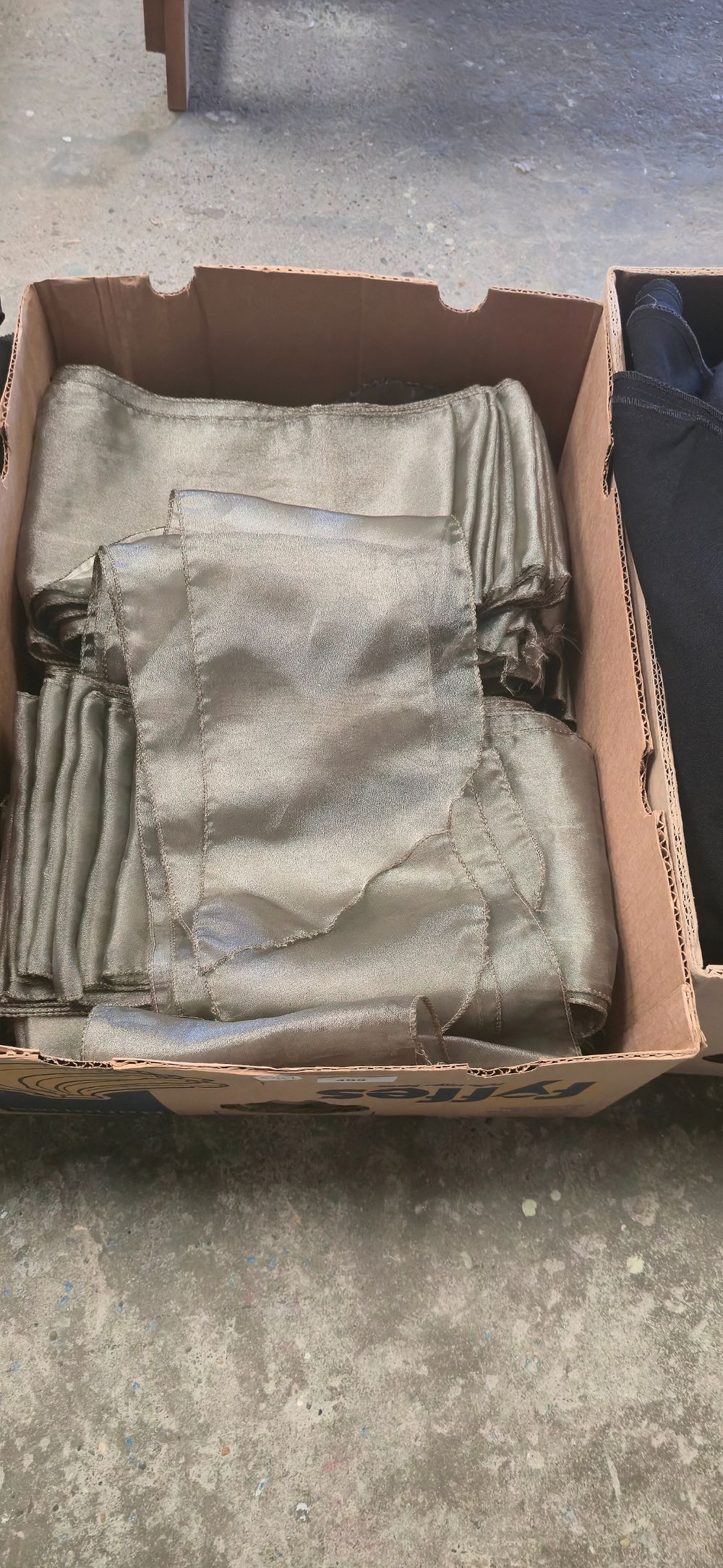 Lot 499: Box containing dark, grey chair, tiebacks