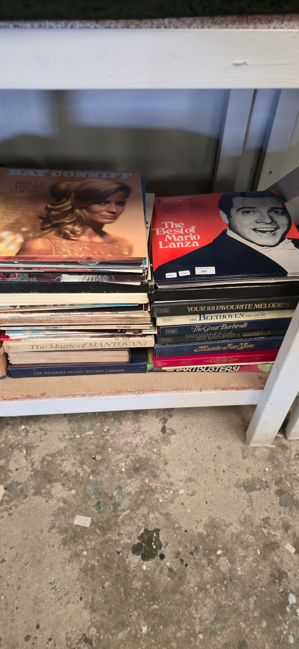 Lot 391: 80various records, music for you, melodies, etc
