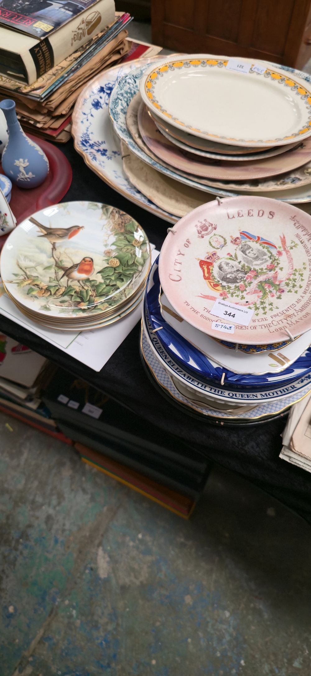 Lot 344: Selection of various collectors plates, including Coalport, etc