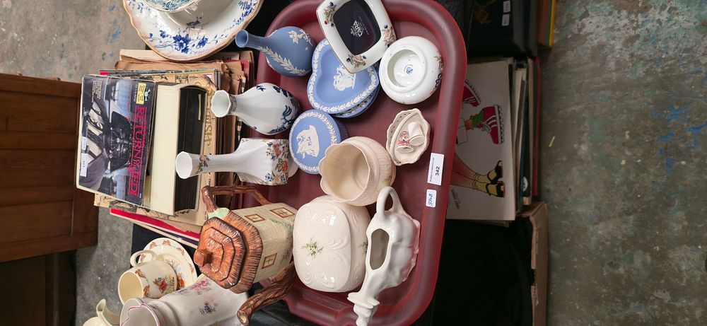 Lot 342: Tray containing various pottery, ware items, Wedgewood Royal...