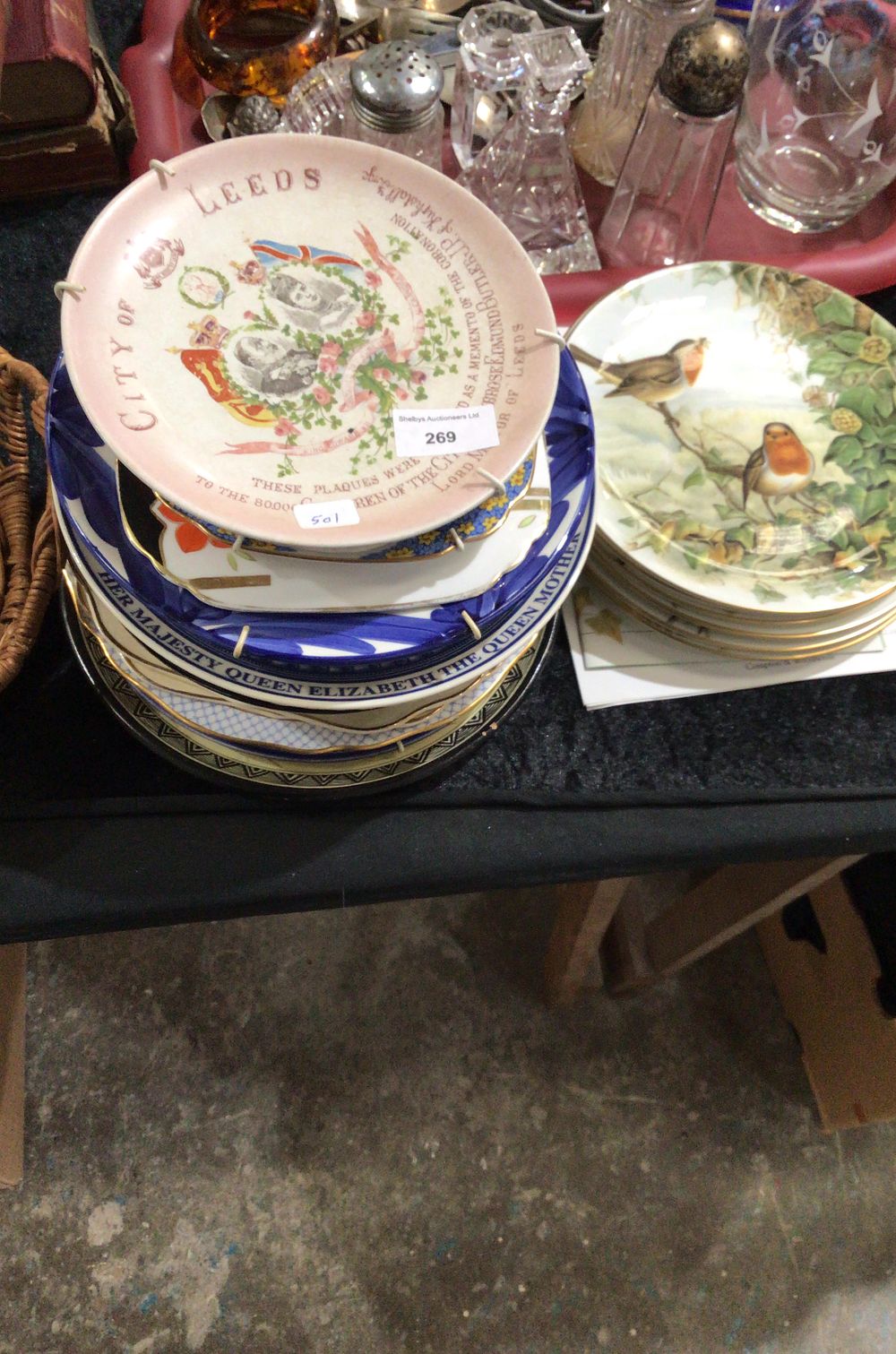 Lot 269: Collection of Commemorative and Decorative Plates