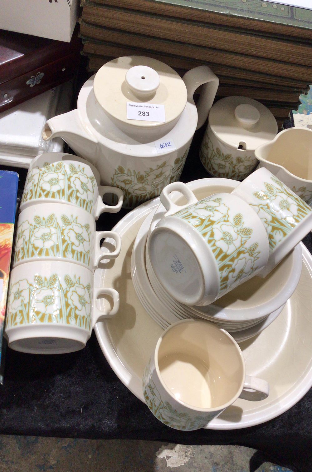 Lot 283: Hornsea Fleur Pattern Ceramic Tea Service Collection